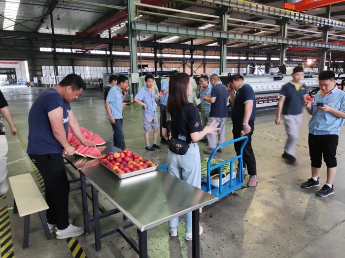 Beat The Heat: How Do Zhongke Staff Cope With This Hot Summer?